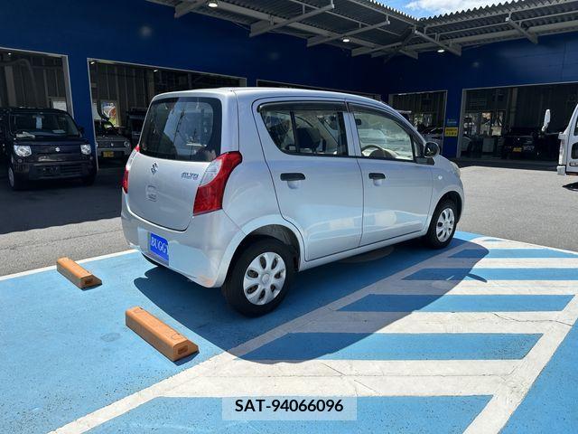 Suzuki ALTO 2011-09 352149-4