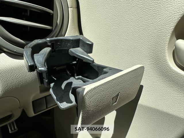 Suzuki ALTO 2011-09 352149-18