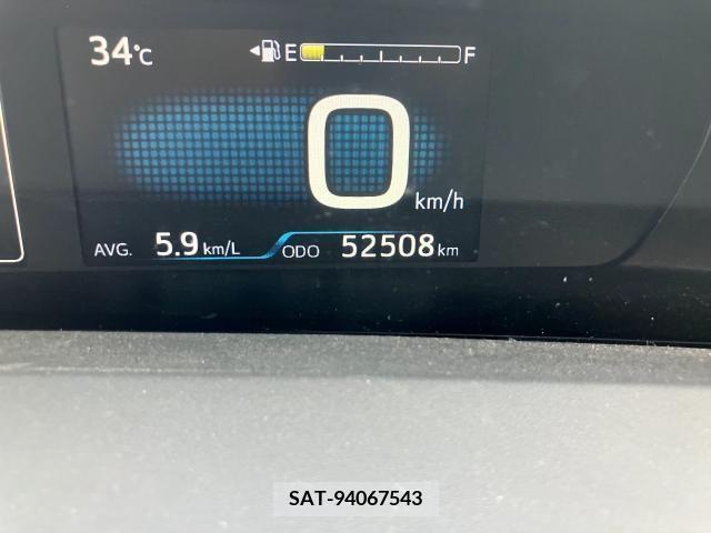 Toyota PRIUS 2017-01 328696-8