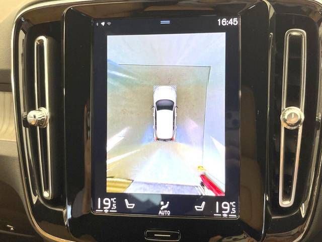 Volvo XC40 2018-08 8804-6