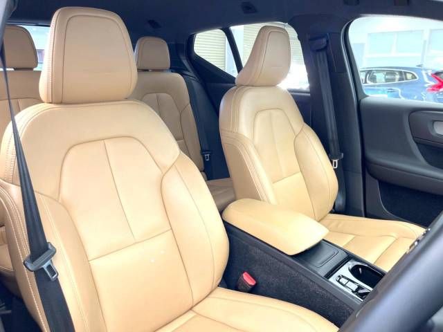 Volvo XC40 2018-08 8804-9