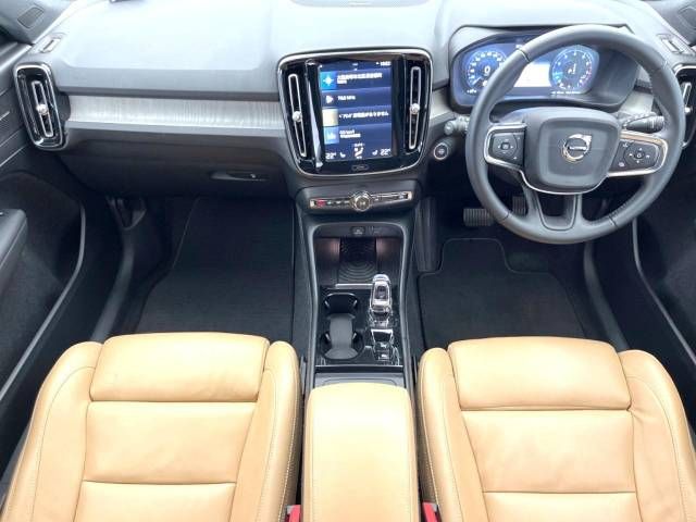 Volvo XC40 2018-08 8804-1