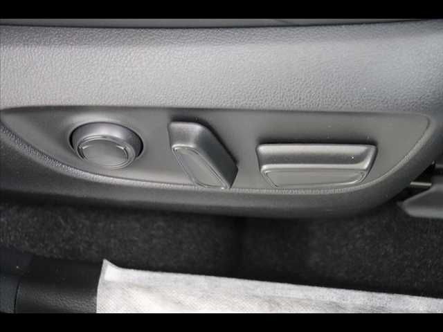 Toyota HARRIER 2023-02 16440-11
