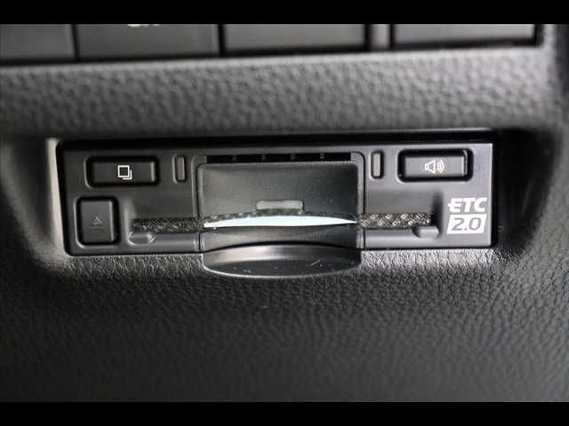 Toyota HARRIER 2023-02 16440-3