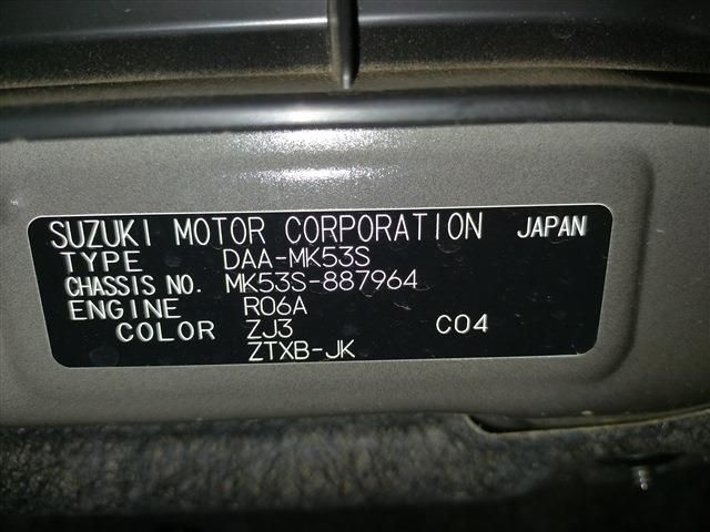 Suzuki SPACIA 2019-12 193662-18