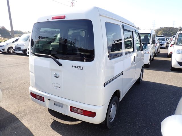 Daihatsu HIJET CARGO 2017-10 16885-6