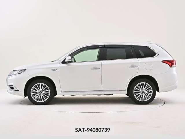 Mitsubishi OUTLANDER PHEV 2018-09 231065-2