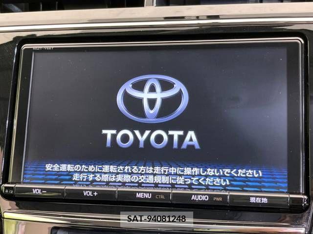 Toyota PRIUS ALPHA 2018-05 282406-2