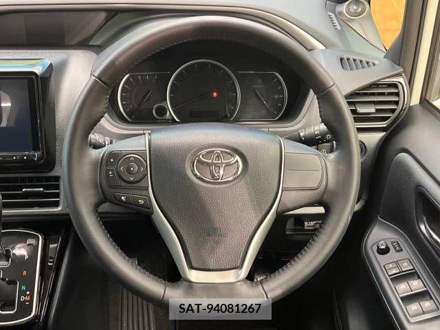 Toyota VOXY 2016-11 321695-12