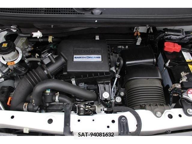 Honda N BOX CUSTOM 2017-09 210755-17