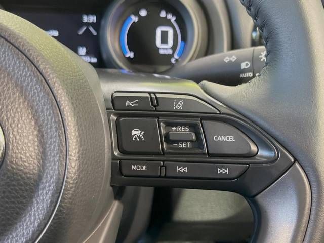 Toyota YARIS CROSS 2023-06 25203-5