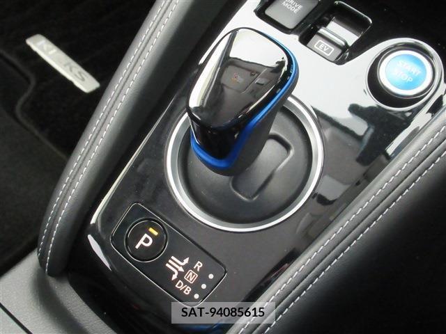 Nissan KICKS 2020-09 225243-9