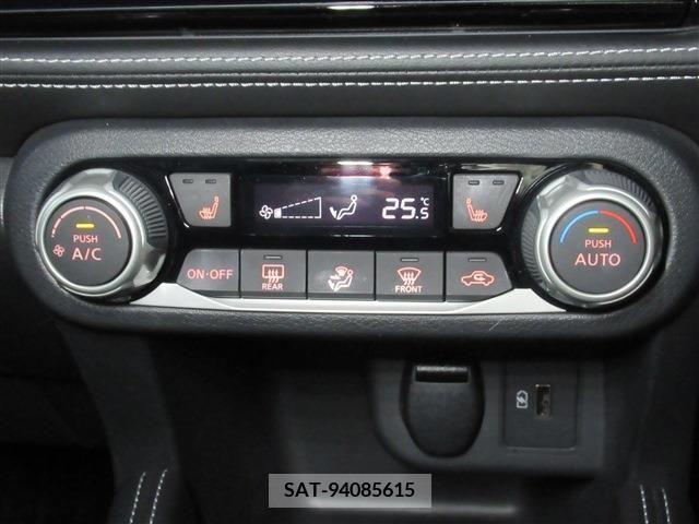 Nissan KICKS 2020-09 225243-8