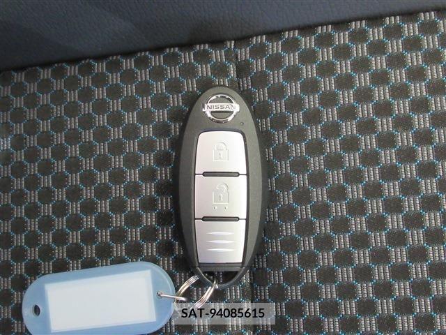 Nissan KICKS 2020-09 225243-17