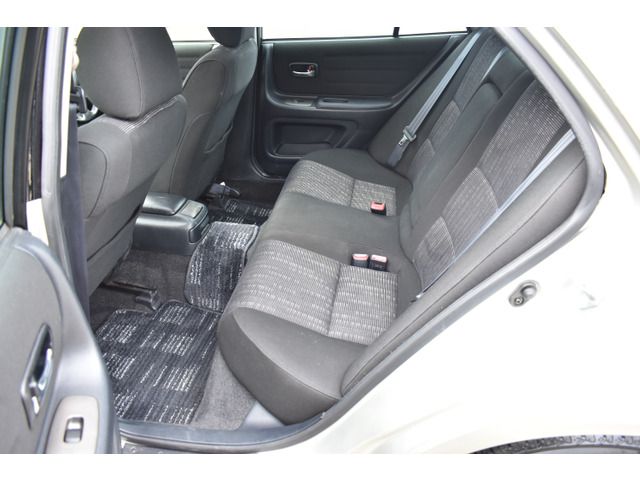 Toyota ALTEZZA 2000-05 1981-16
