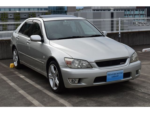 Toyota ALTEZZA 2000-05 1981-1