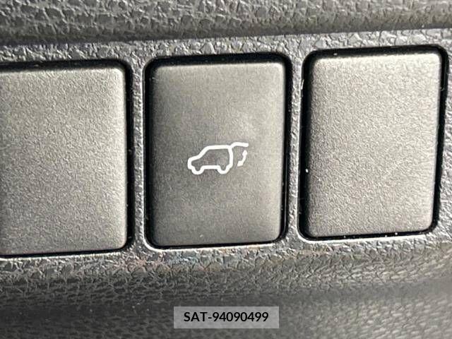 Toyota HARRIER 2018-06 271447-7