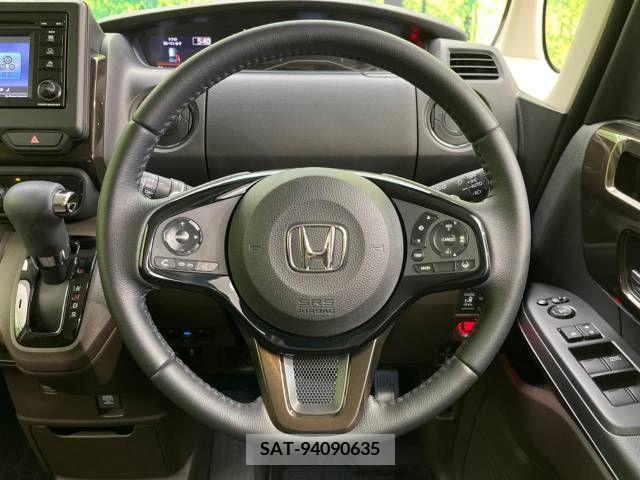 Honda N BOX 2022-01 333912-11