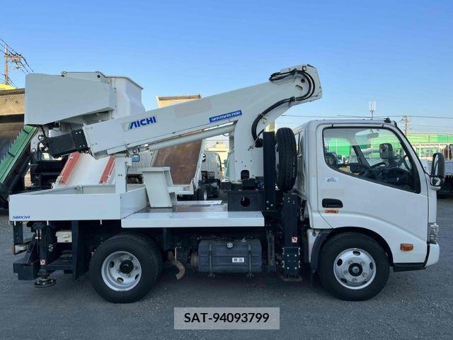 Hino DUTRO 2016-09 203134-2