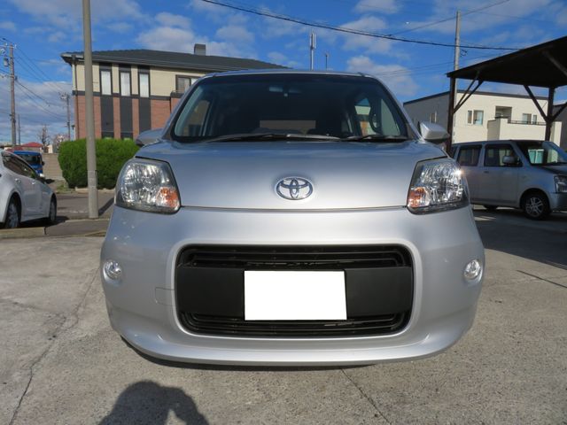 Toyota PORTE 2013-07 27405-1