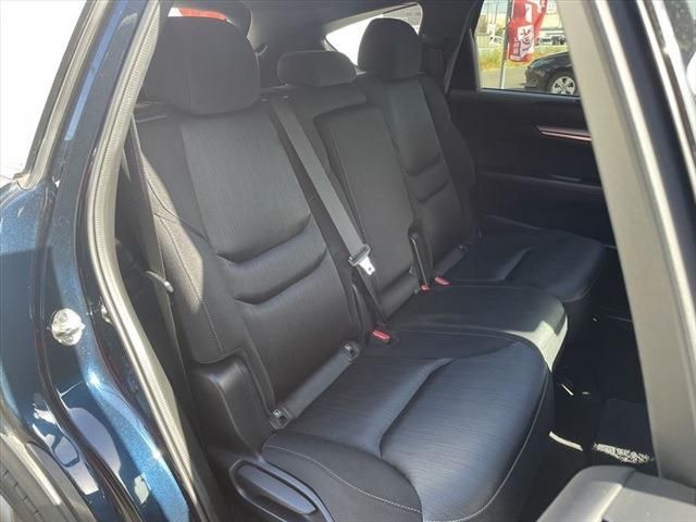 Mazda CX-8 2018-06 25944-18