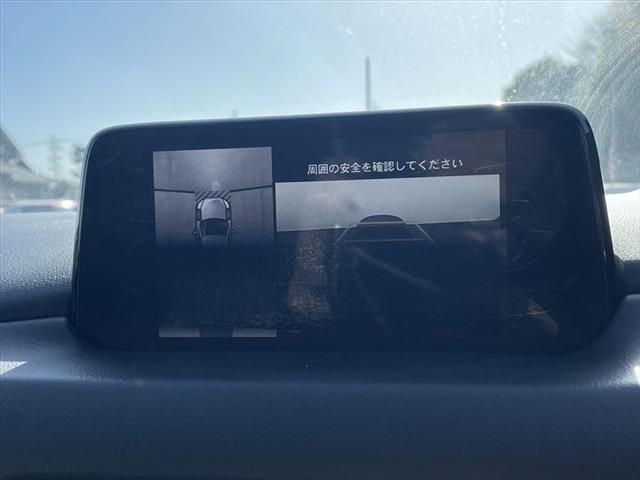 Mazda CX-8 2018-06 25944-27