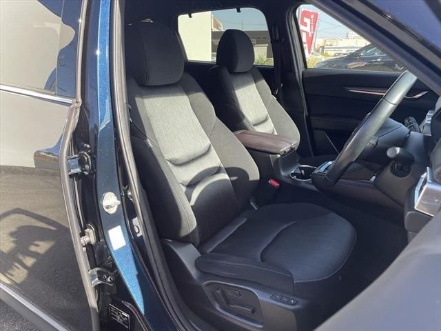 Mazda CX-8 2018-06 25944-17