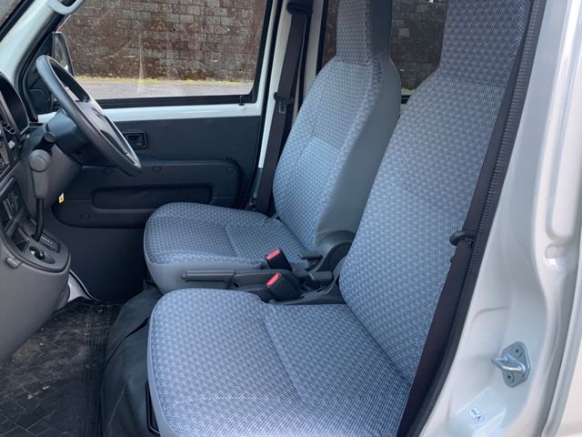 Daihatsu HIJET CARGO 2017-08 7135-20