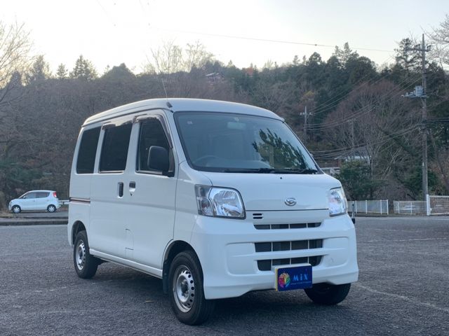 Daihatsu HIJET CARGO 2017-08 7135-0