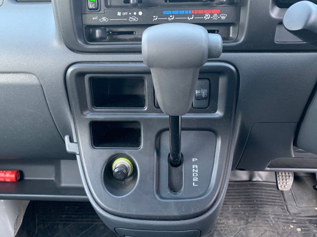 Daihatsu HIJET CARGO 2017-08 7135-7