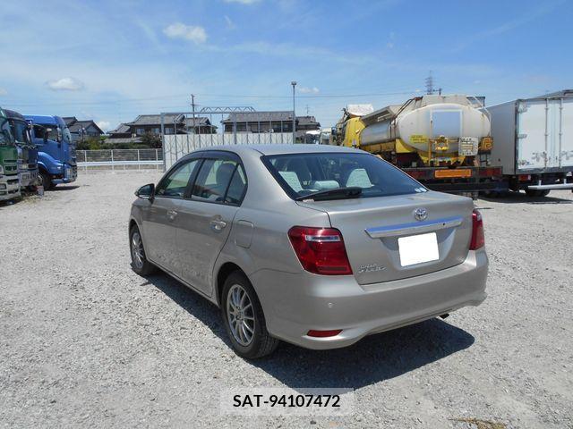 Toyota COROLLA AXIO 2017-03 351905-1
