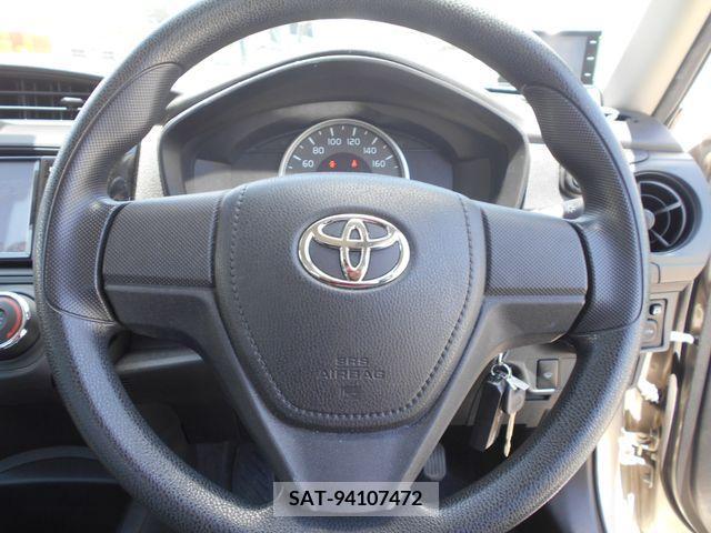 Toyota COROLLA AXIO 2017-03 351905-15