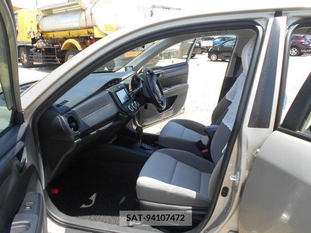 Toyota COROLLA AXIO 2017-03 351905-11