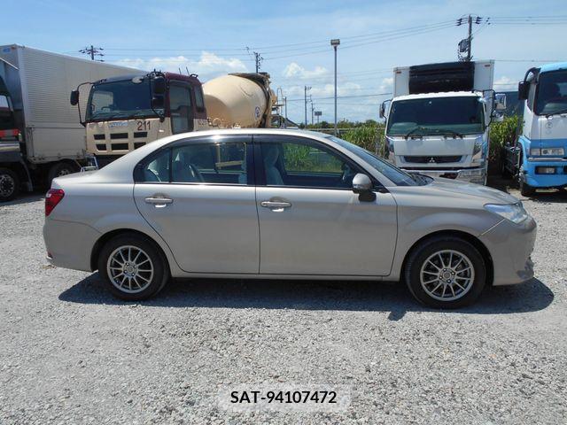 Toyota COROLLA AXIO 2017-03 351905-7