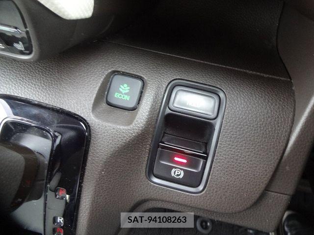 Honda N-WGN 2019-08 215532-17