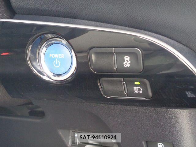 Toyota PRIUS 2019-03 231685-15