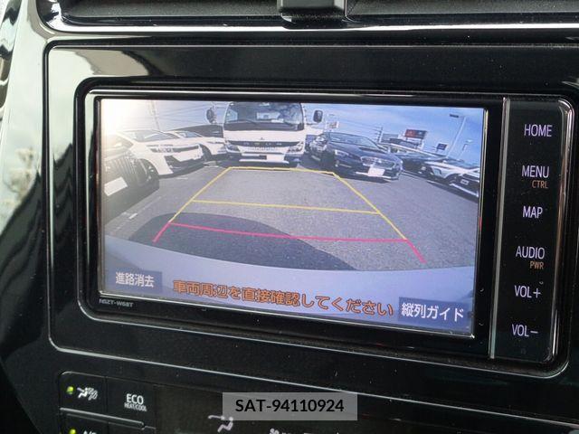 Toyota PRIUS 2019-03 231685-12