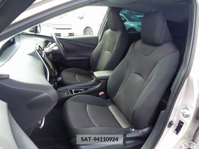 Toyota PRIUS 2019-03 231685-4