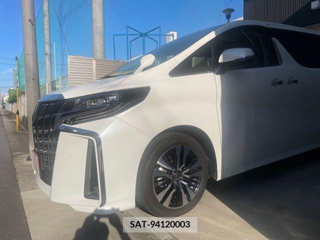 Toyota ALPHARD 2022-09 382233-9