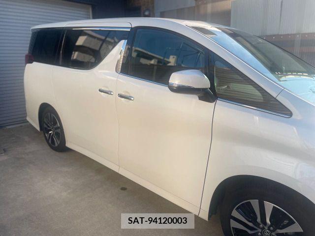 Toyota ALPHARD 2022-09 382233-5