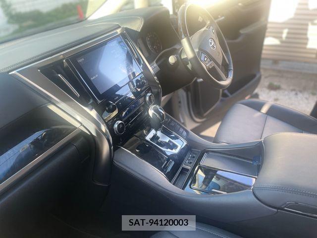 Toyota ALPHARD 2022-09 382233-20
