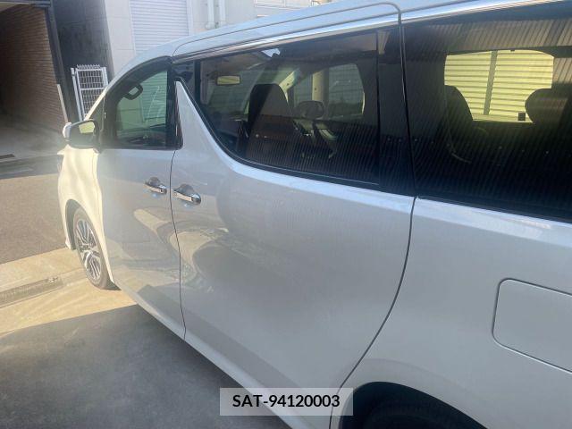 Toyota ALPHARD 2022-09 382233-12