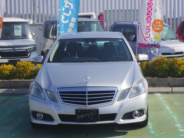 Mercedes Benz E-CLASS 2009-09 19302-1