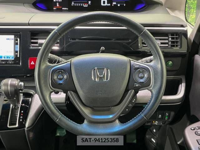 Honda STEP WGN 2015-06 324668-11
