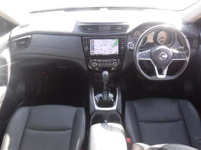 Nissan X-TRAIL 2019-07 20591-2