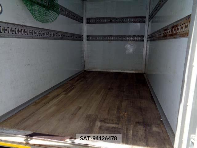 Nissan ATLAS 2016-04 292434-11