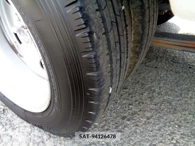 Nissan ATLAS 2016-04 292434-17