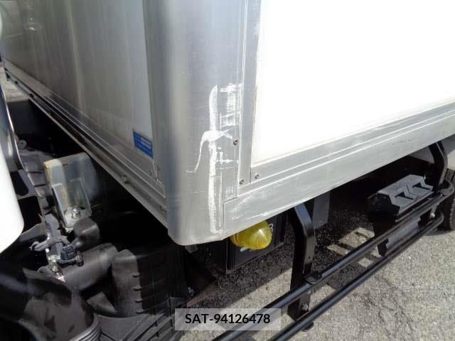 Nissan ATLAS 2016-04 292434-19