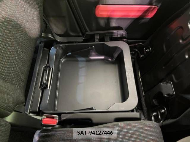 Suzuki SPACIA 2021-04 381429-6