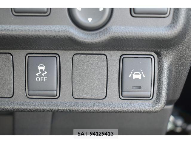 Nissan NOTE 2019-06 280063-12